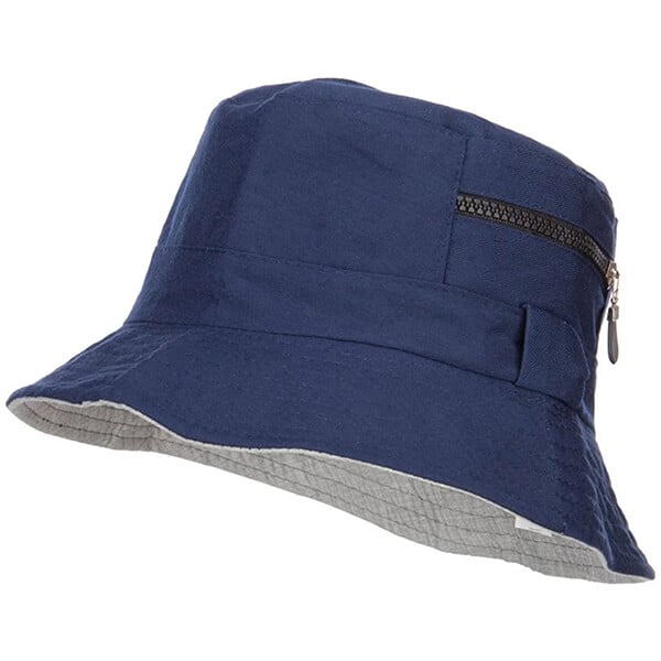 Bucket hat with zipped pocket