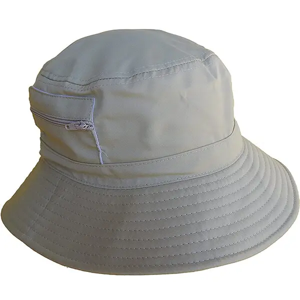 Modern bucket hat with zipped pocket