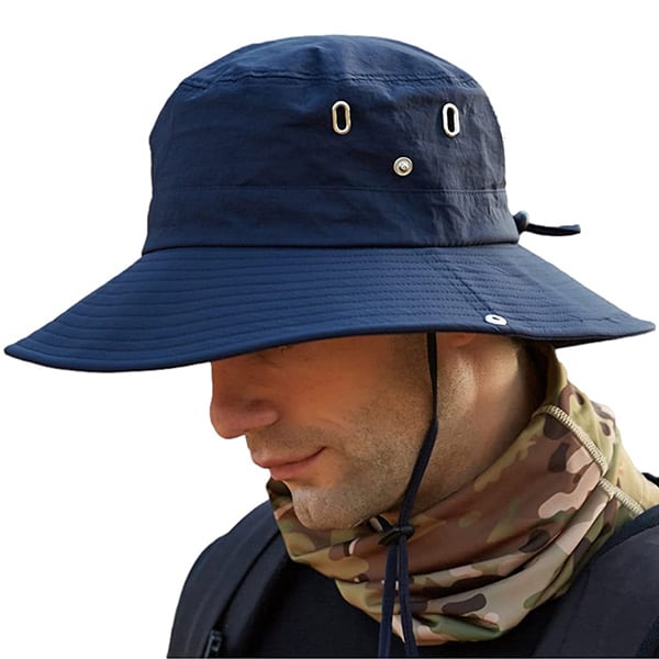 Safari hat with strap