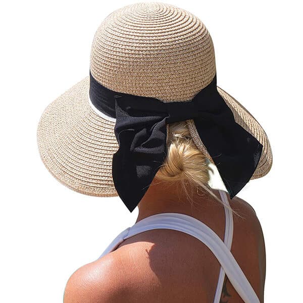 Ponytail-friendly summer straw hat