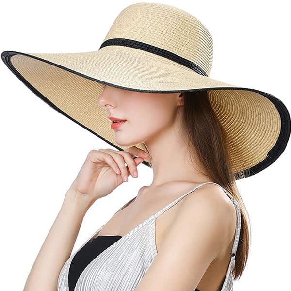 Packable straw fedora